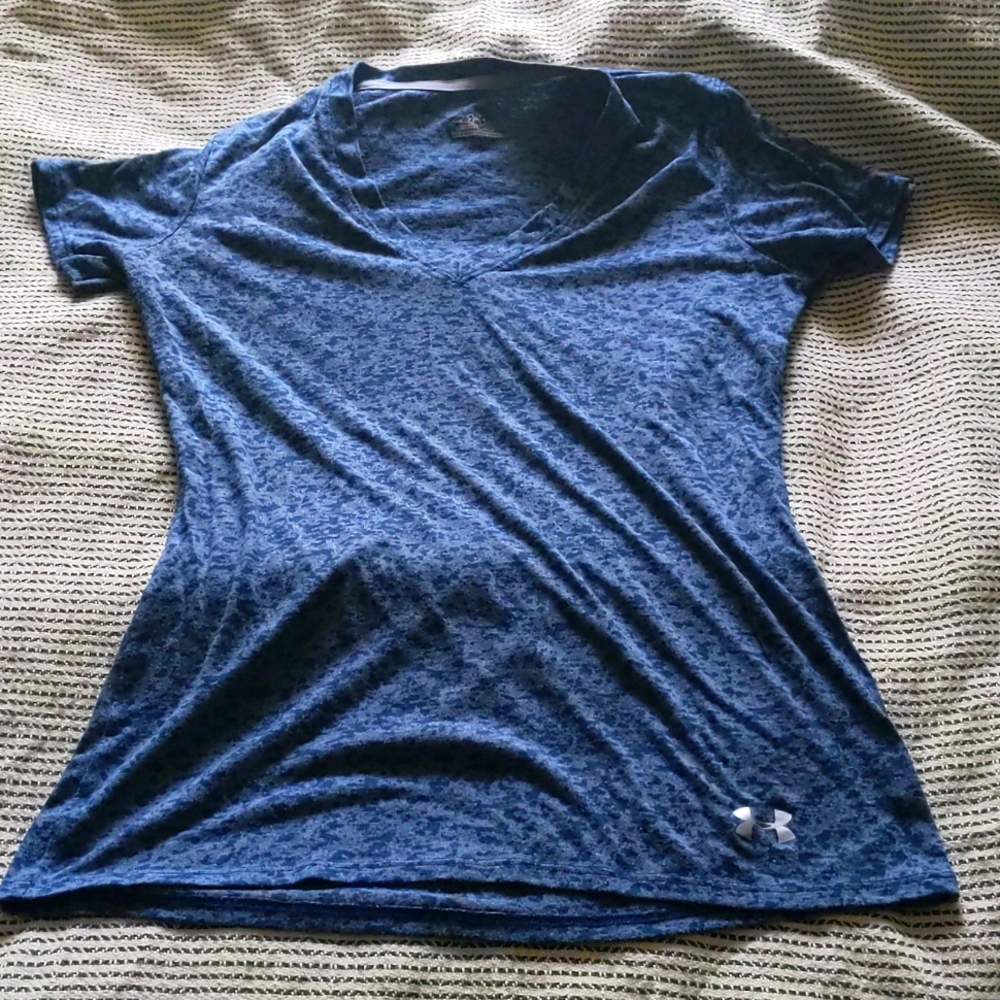 Under Armour blue heat gear T shirt Small